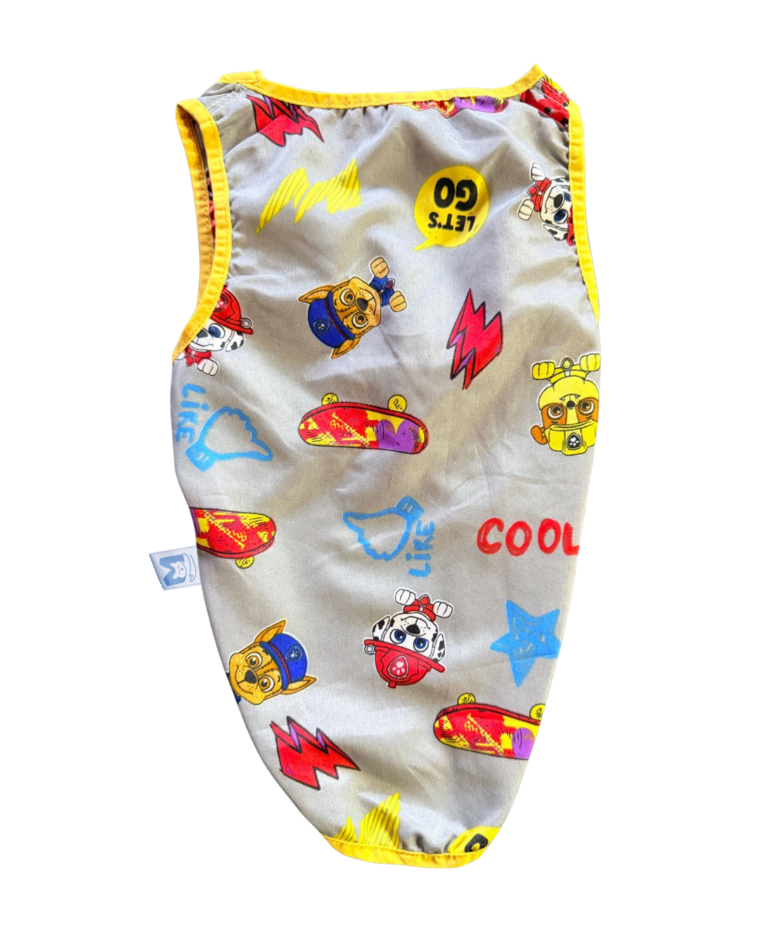 Camisilla Esencial - Personajes